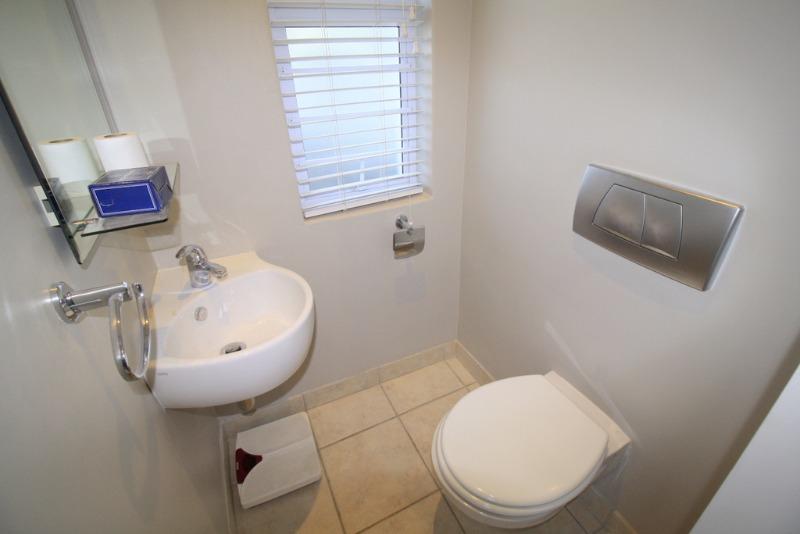 1 Bedroom Property for Sale in Morningside Western Cape